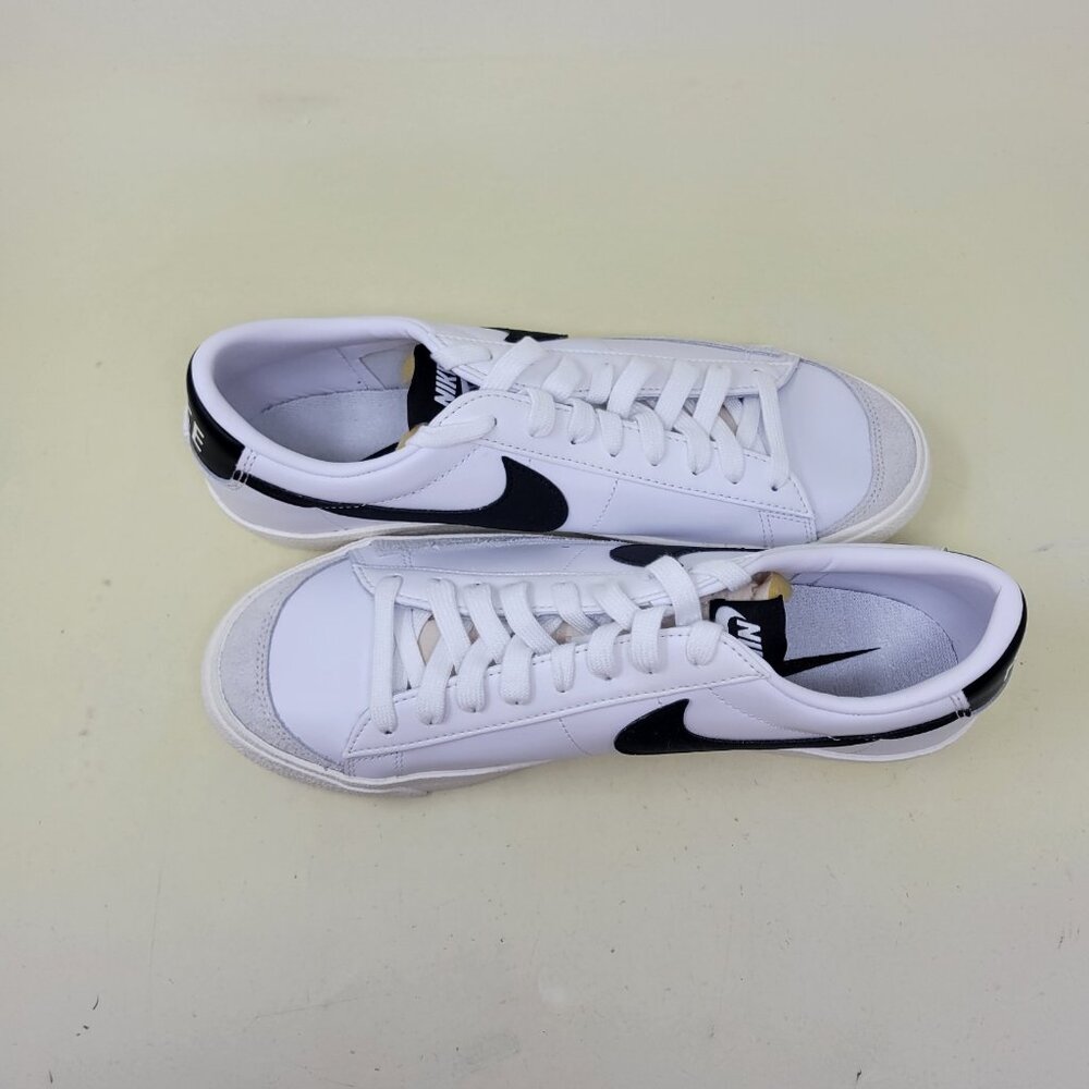 Nike Blazer Low '77 Vintage Size 11 White Black Grey DC4769-102 Unisex - Picture 9 of 9